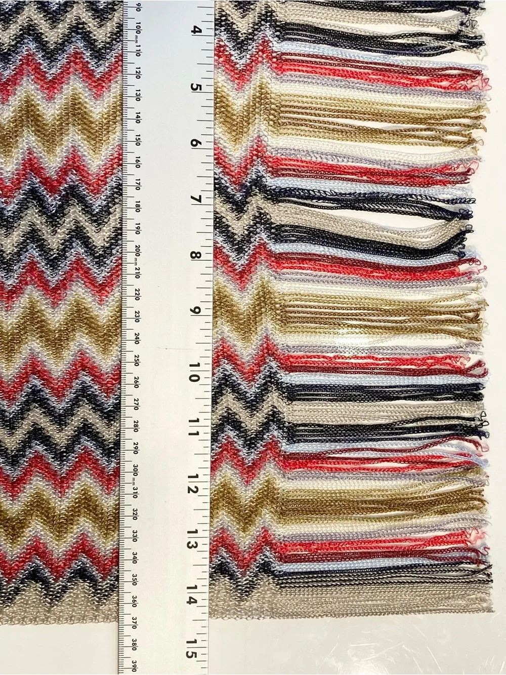 MISSONI Scarf 14.4”x81” ITALY Chevron ZigZag Fringe Knit Multicolor
